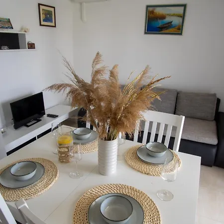Antun - Adriatic Coast Retreat *