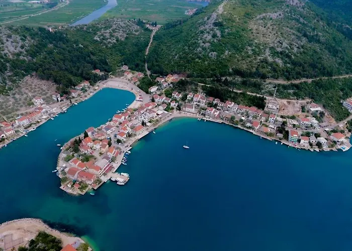 Antun - Adriatic Coast Retreat * 블라체