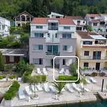 Apartamento Antun - Adriatic Coast Retreat *