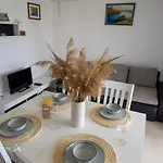 Antun - Adriatic Coast Retreat *