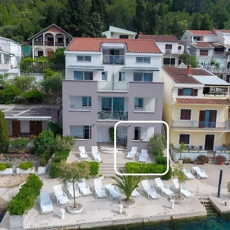 Apartamento Antun - Adriatic Coast Retreat *