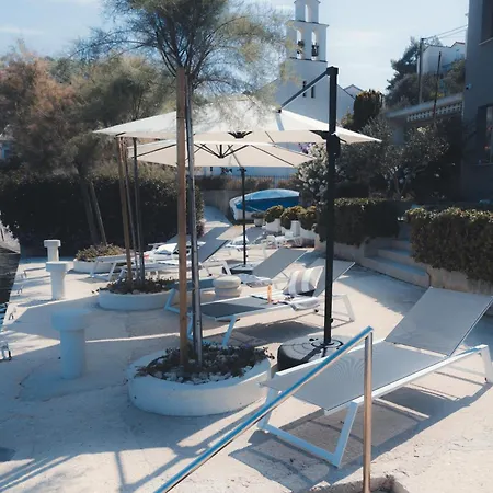 Antun - Adriatic Coast Retreat